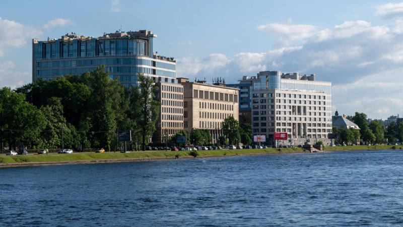 Рынок новостроек в Петербурге рискует ужаться до десяти застройщиков