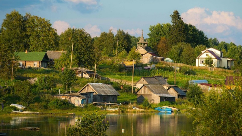 Будет лето — поедем на дачу: петербуржцы раскупают дешёвые загородные дома